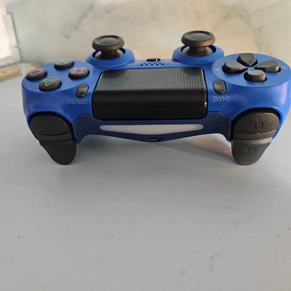 Oubang Wireless Controller For‎ P-4/Pro/Slim/P-5/Steam Blue With Cable